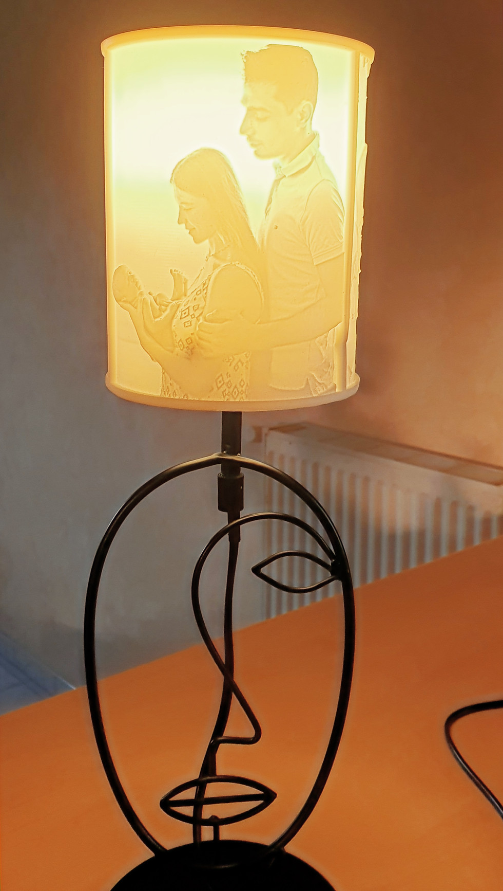 Miniature : LAMPE VISAGE ABAT JOUR DROIT