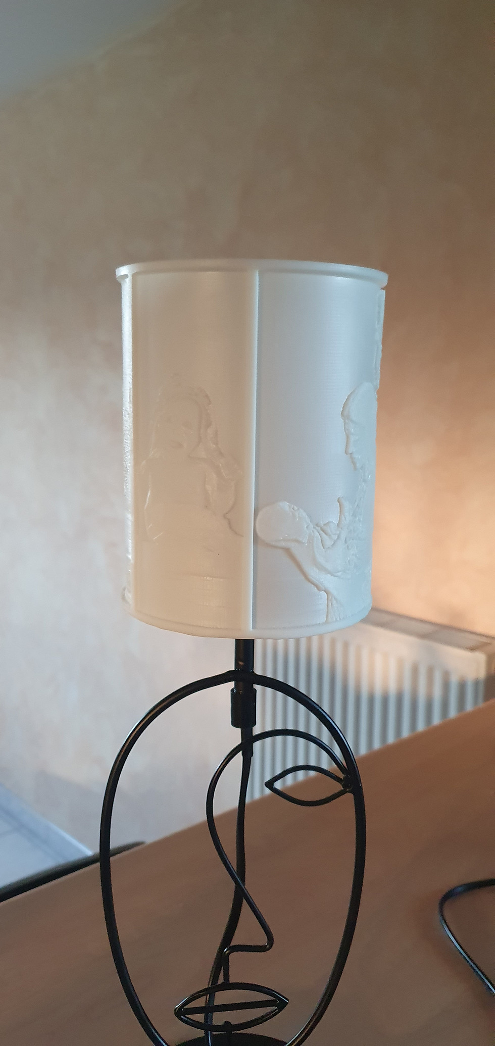 Miniature : LAMPE VISAGE ABAT JOUR DROIT