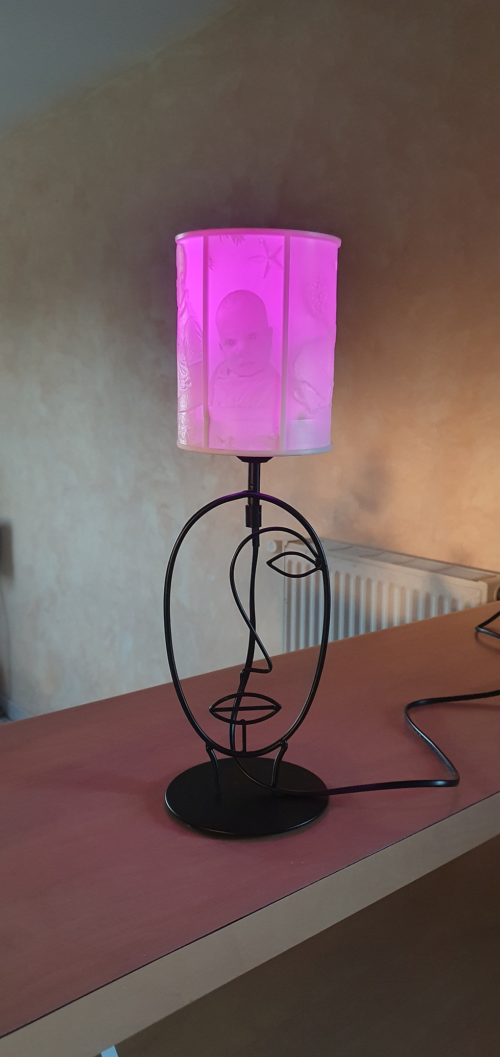 Miniature : LAMPE VISAGE ABAT JOUR DROIT