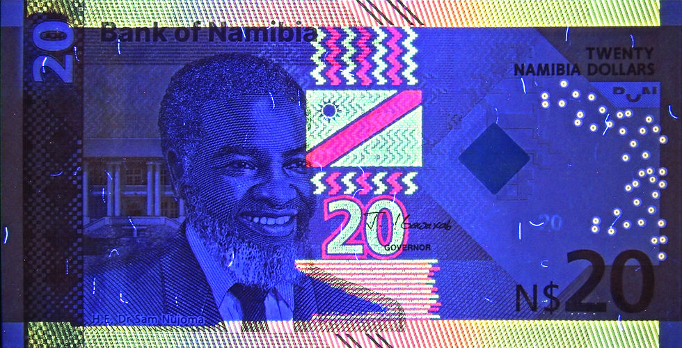 Namibias neue Banknoten unter UV-Licht