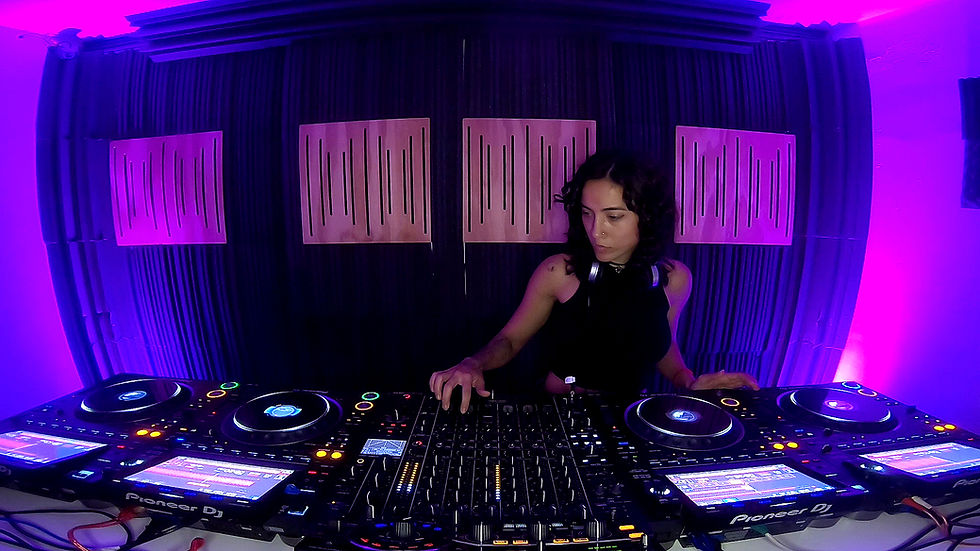 Miniatura: DJ PROFESIONAL