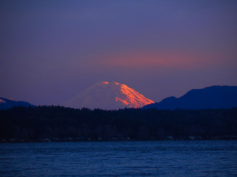 Mt Rainier Sunset and Lake Samm 2.JPG