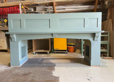 Overhead Mantle Canopy