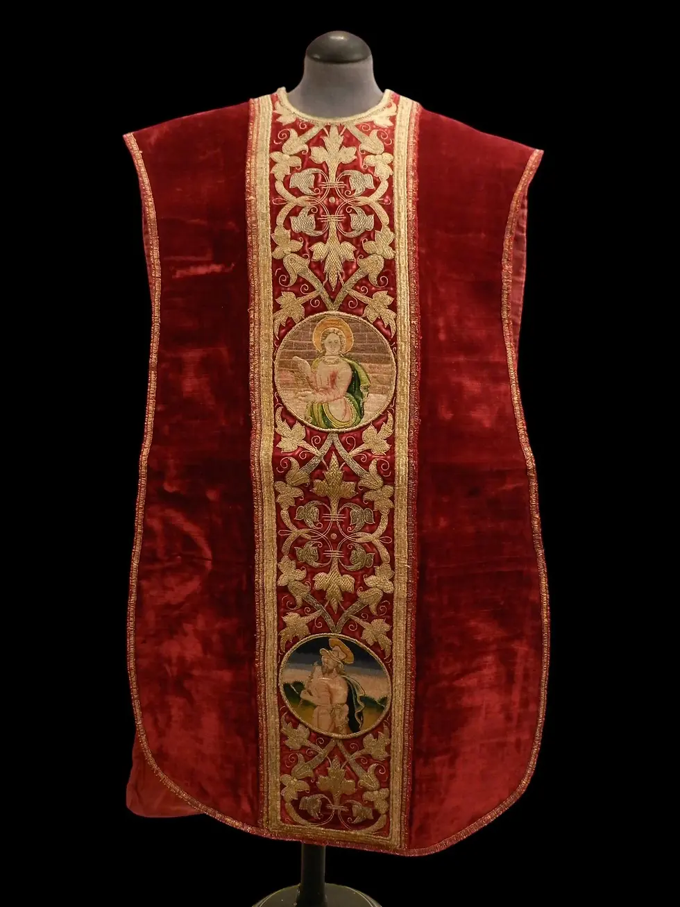 Thumbnail: RED VELVET AND GOLD THREAD EMBROIDERY CHASUBLE, PROBABLY SPANISH, LATE 16TH CENT