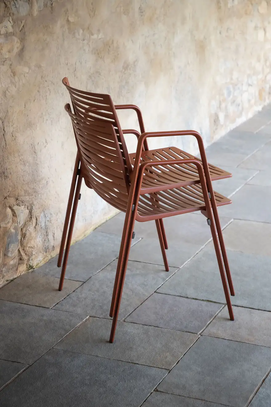 Thumbnail: Fast - Zebra Dining armchair