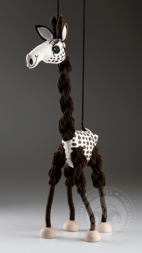 Thumbnail: Masha the Giraffe