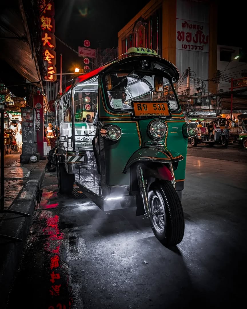 Tuk Tuk in Yaowarat Street in Bangkok