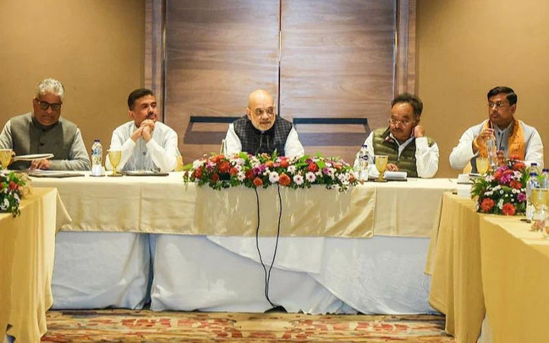 'বৃহত্তর কলকাতার ২৮টি আসনের মধ্যে ২০টি আসনই চাই'- নতুন বছরের জন্য শাহ বেঁধে দিলেন টার্গেট