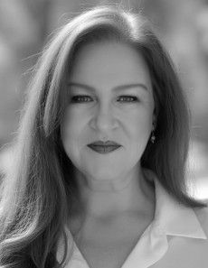 Maren-Kelley-headshot-2025-bw.jpg