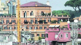 Tetti senza antenne, da oggi via agli sconti per i condomìni