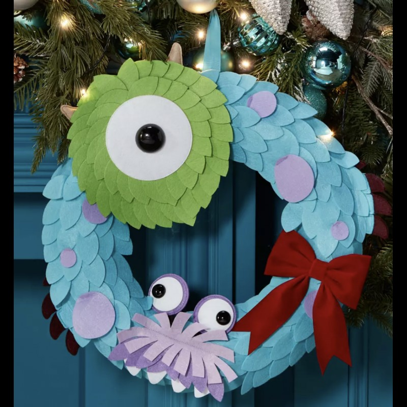 Disney Store Monsters Inc Pixar Holiday Xmas Wreath Hanging Door Mike Sully Boo
