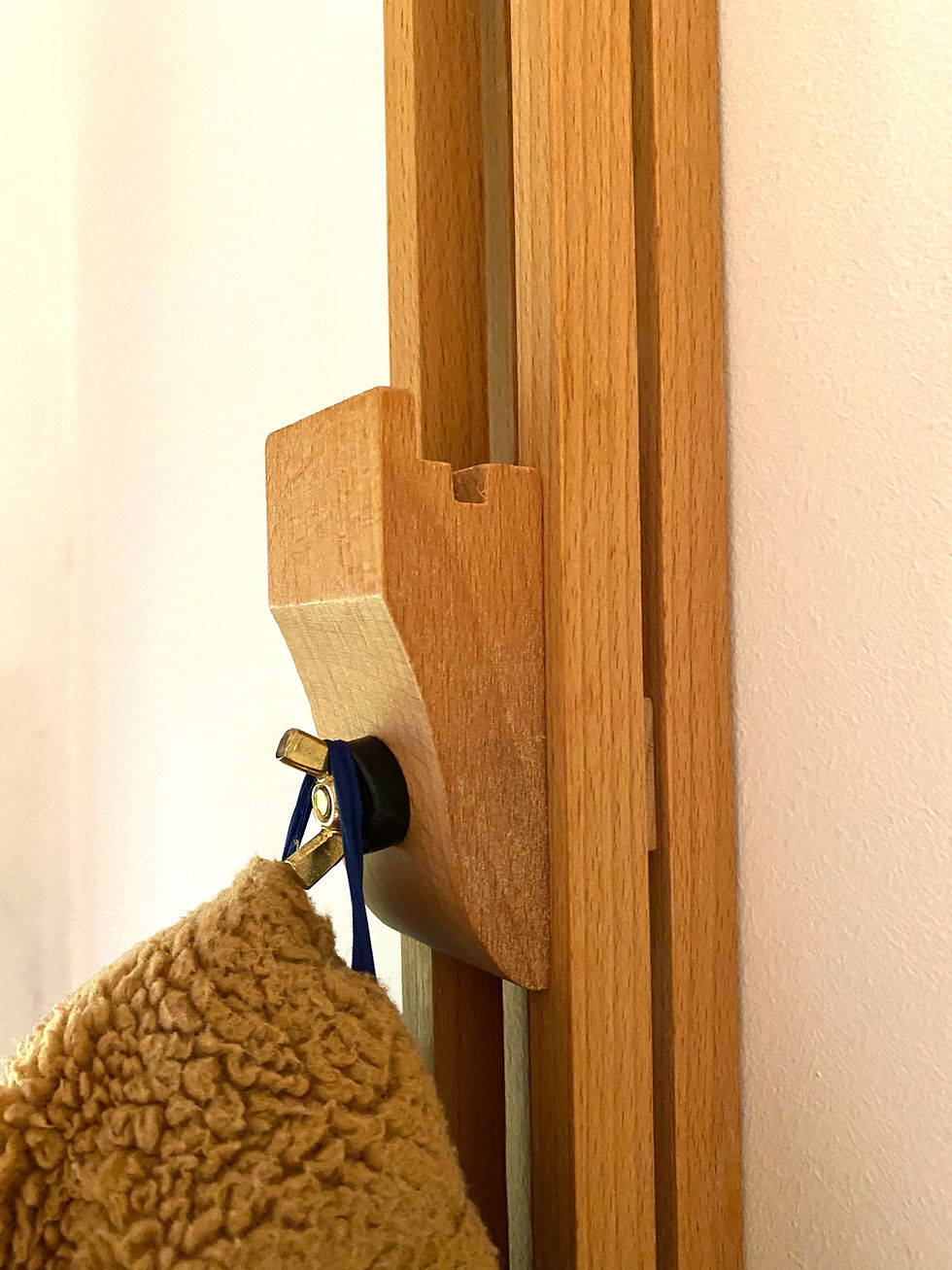 Miniaturbild: Garderobe aus Künstlerstaffelei - Flurgarderobe 