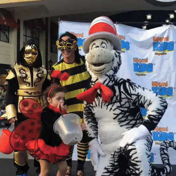 MiamiKidsMagazineandCityofSouthMiamiSafeStreetsHalloween-ezgif.com-video-to-gif-converter.