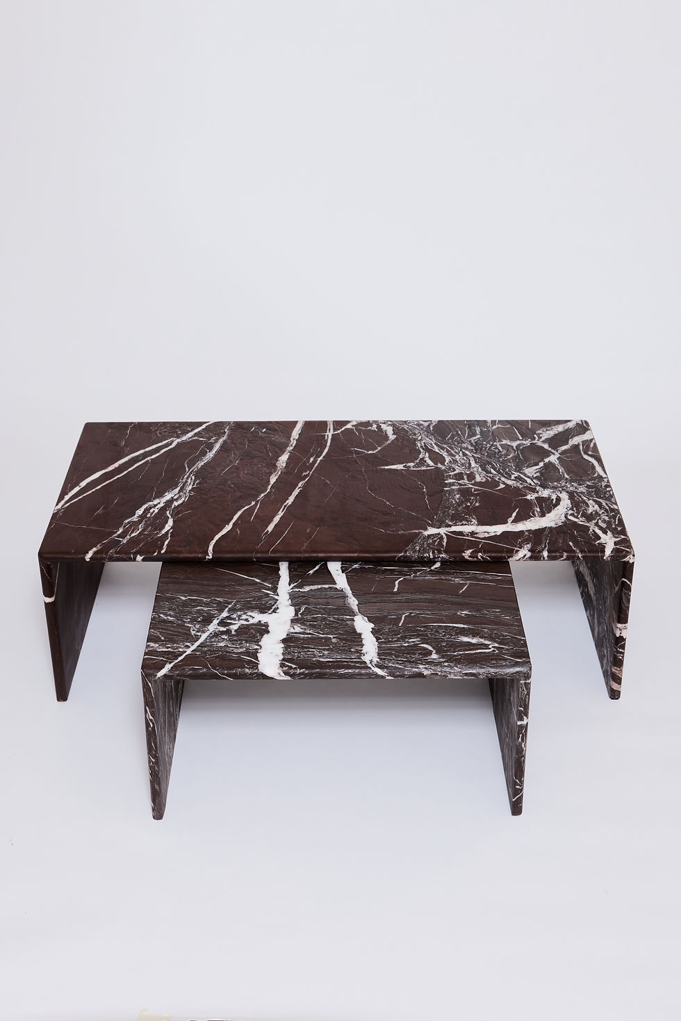 Thumbnail: Rosso Levano large coffee table