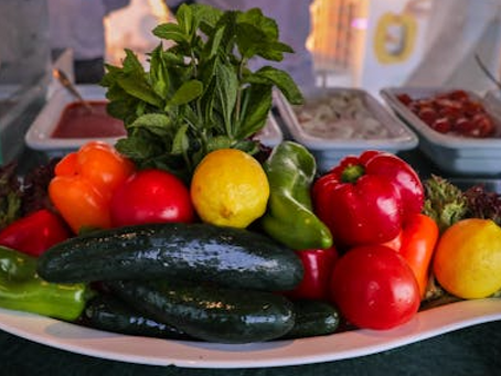Discover Seasonal Fruit & Vegetables