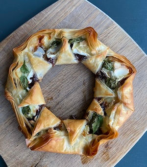 Recipe Cranberry & Camembert Edible Wreath
