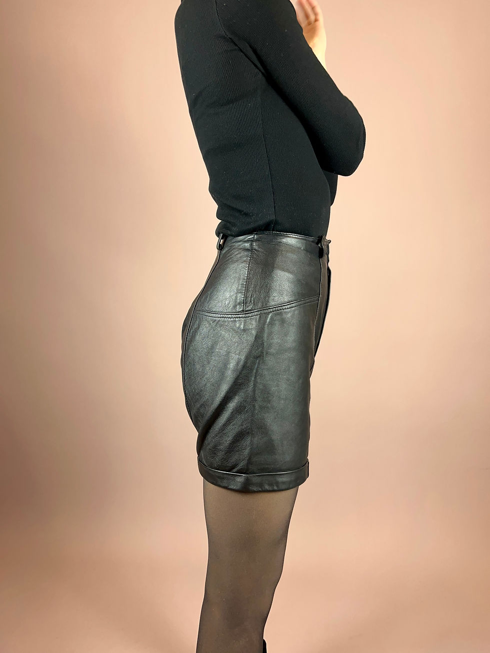 Miniaturbild: Leathershorts High Waist Gr. 32/34