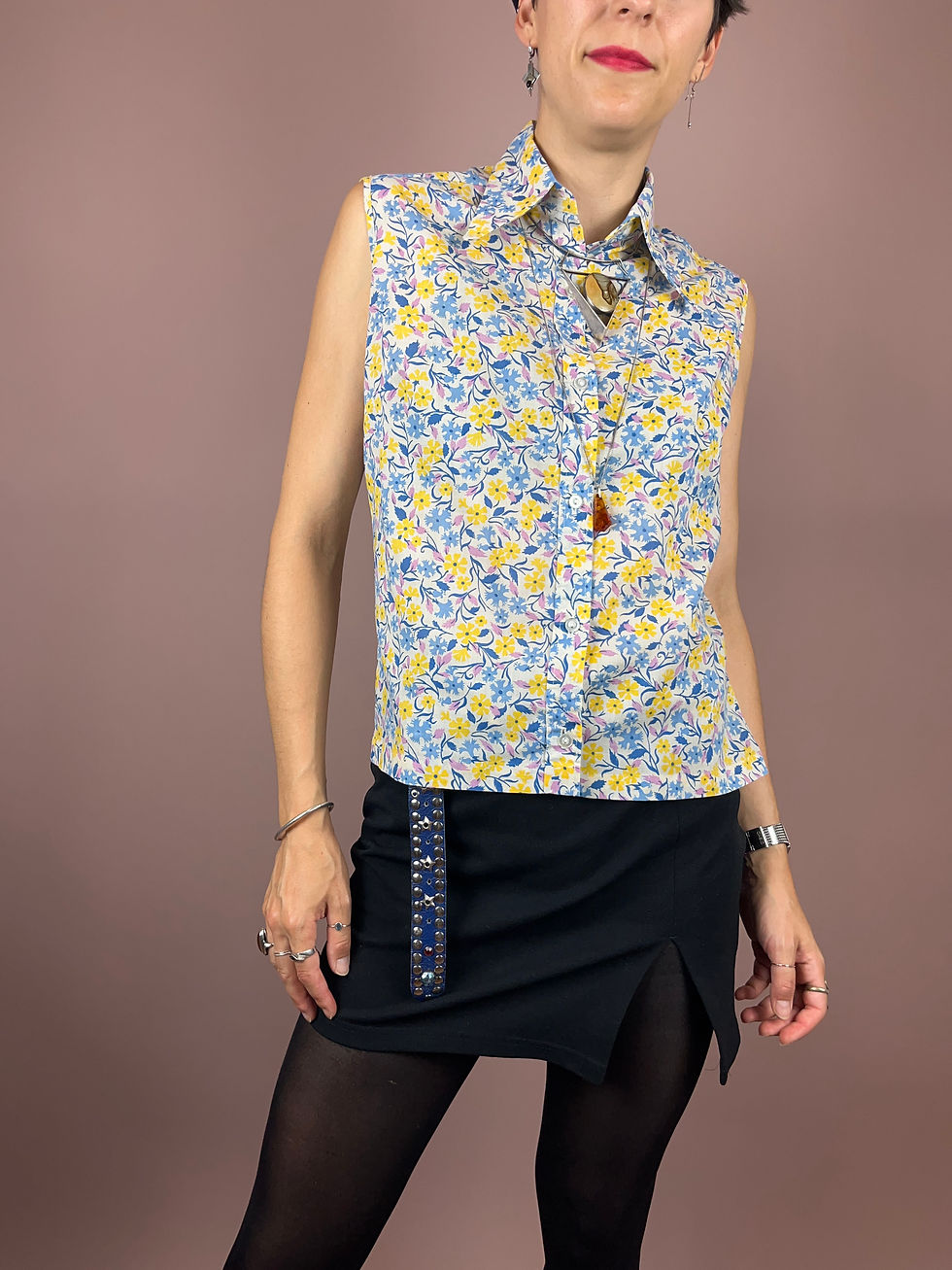 Miniaturbild: Short Blouse Little Flowers 70s Gr. 34/36