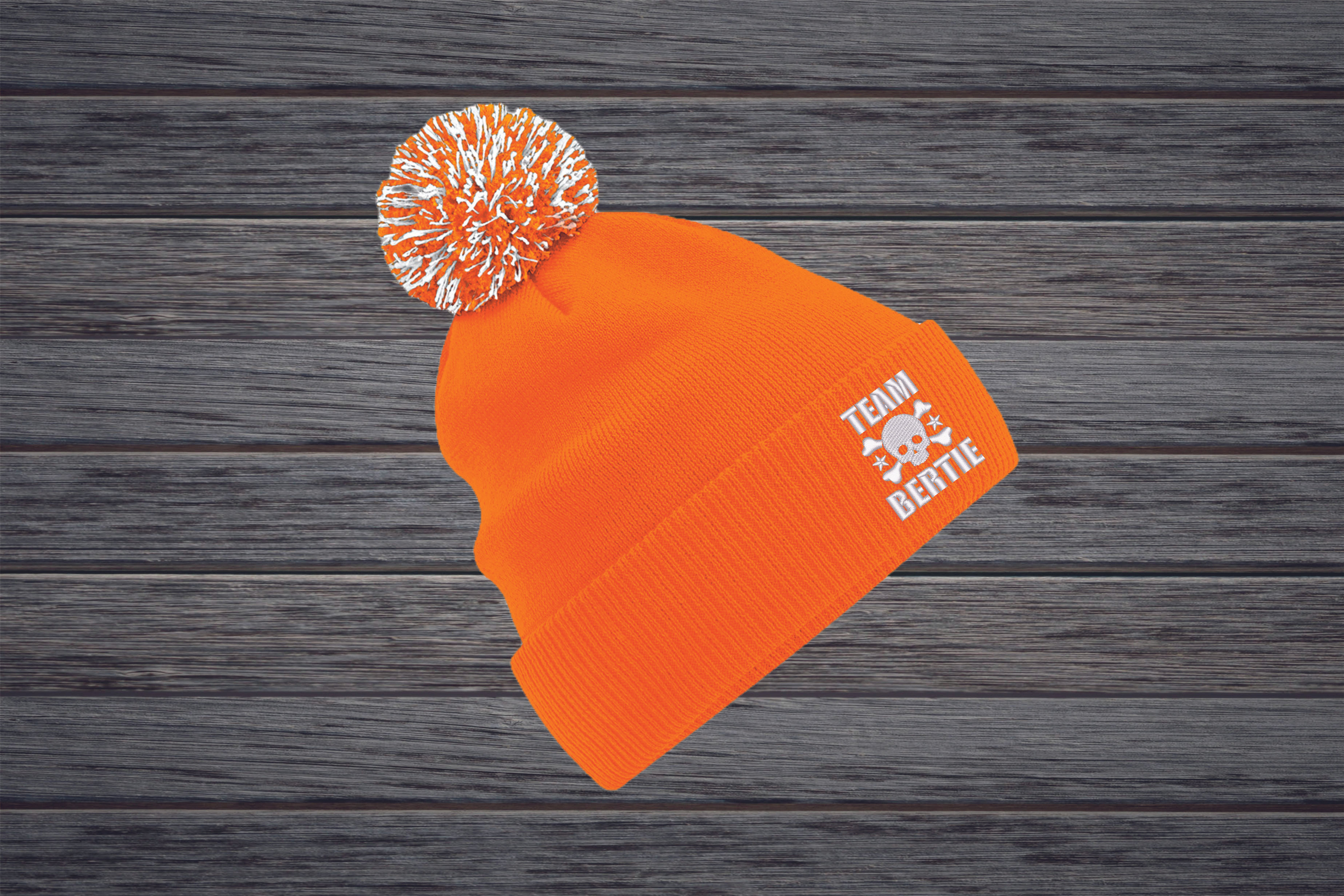 TEAM BERTIE/SKULLS SNOWSTAR BOBBLE HAT