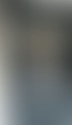 Portes métalliques disponibles sur commande.