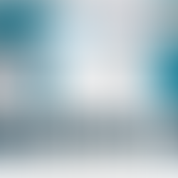 En ventes des lustres et luminaires de bonnes qualité disponibles.