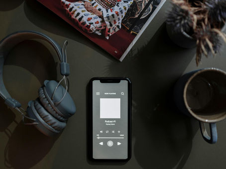 Décryptage du Podcasting : Tout ce que Vous Devez Savoir avant de Vous Lancer !