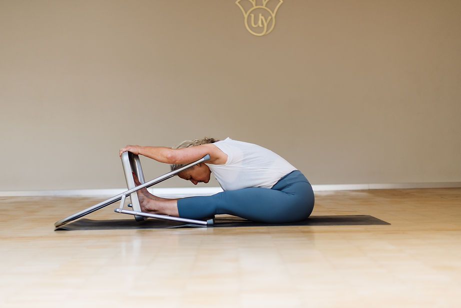 Yoga Spot Winterhude bei Knirschen Jaw Release Hüfte
