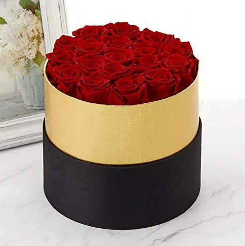 Handmade Round Luxury Rose Box.png