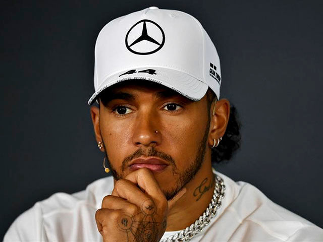 Hamilton 'staying calm' after setback