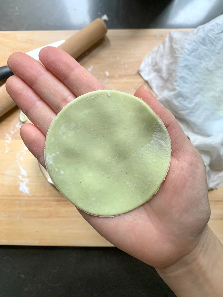 Gyoza wrappers /dumpling wrappers Green- 300g (50pcs) 