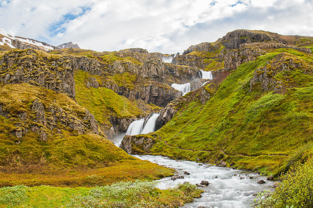 Klifbrekkufossar waterfall