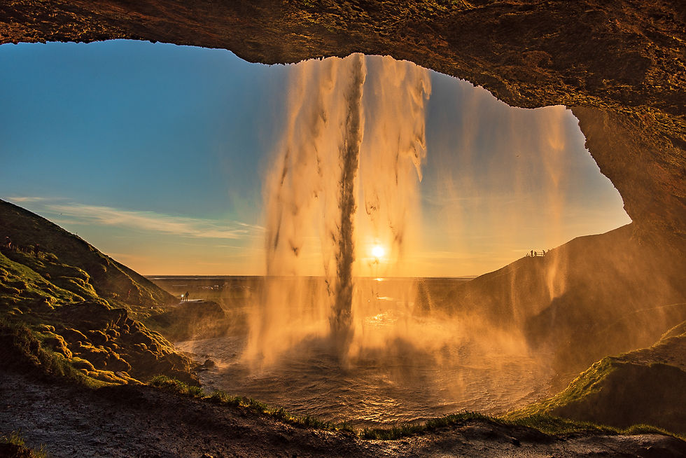 Seljalandsfoss sunset