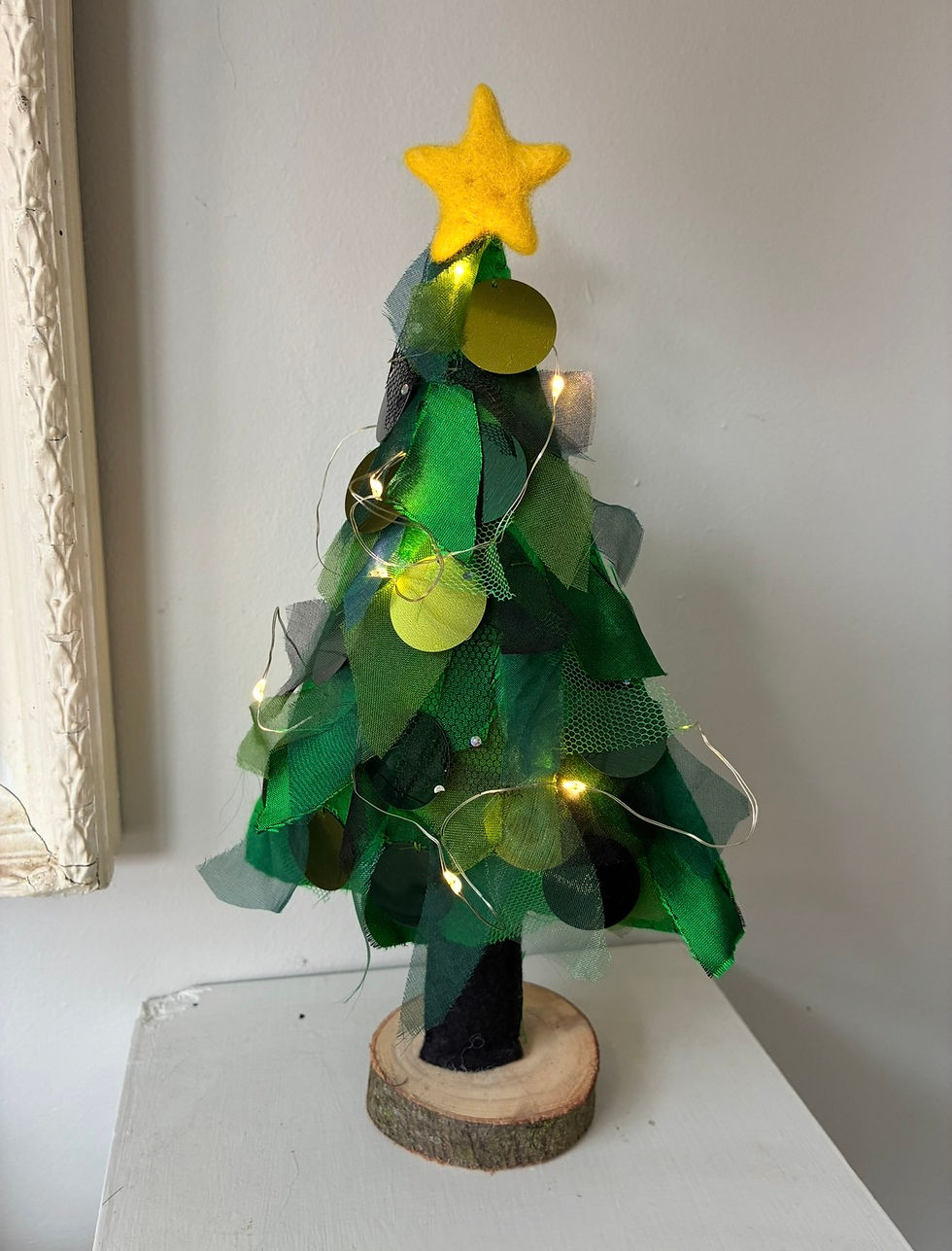 Free standing Christmas Tree with lights