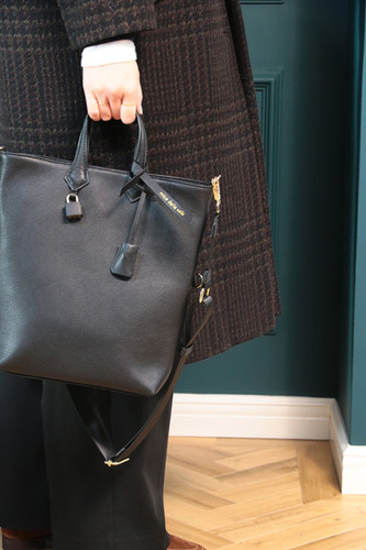 mika ブラック38 miffy ミッフィー シフレ トートバッグ 6048 フェイスブラック(- 【B98