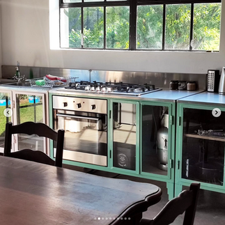 Designer kitchens Crooks