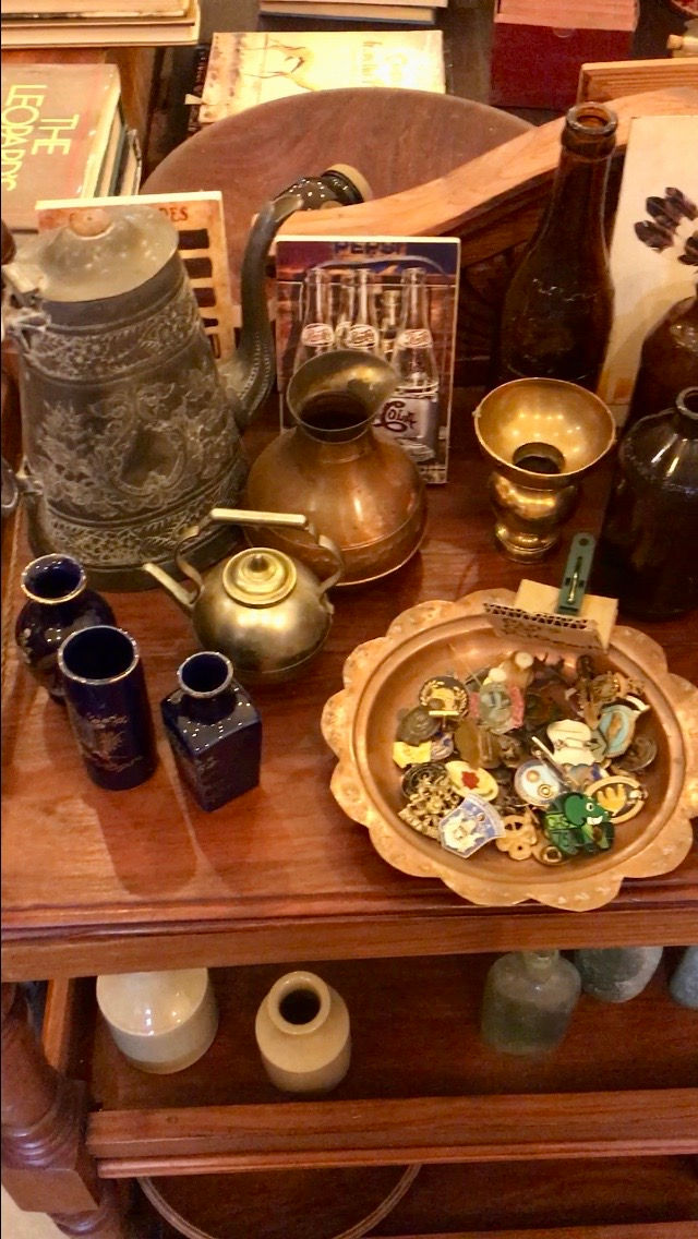 Antiques shop Midlands Books & Collectibles at The Old Mushroom Farm Howick