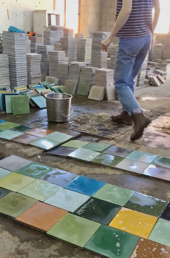 In the tile factory Fabriek_Crooks Goods