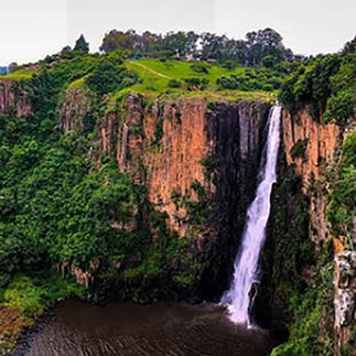 Places to visit on the Midlands Meander with your dog: Howick Falls