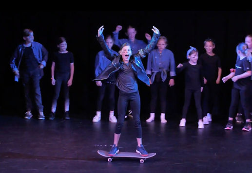 AUCKLAND DANCE COMPANY KIDS CLASSES_edited.jpg