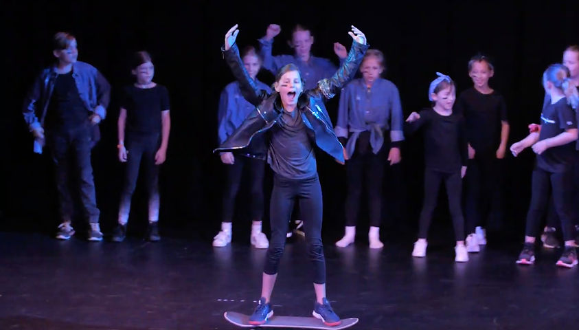 AUCKLAND DANCE COMPANY KIDS CLASSES_edited.jpg