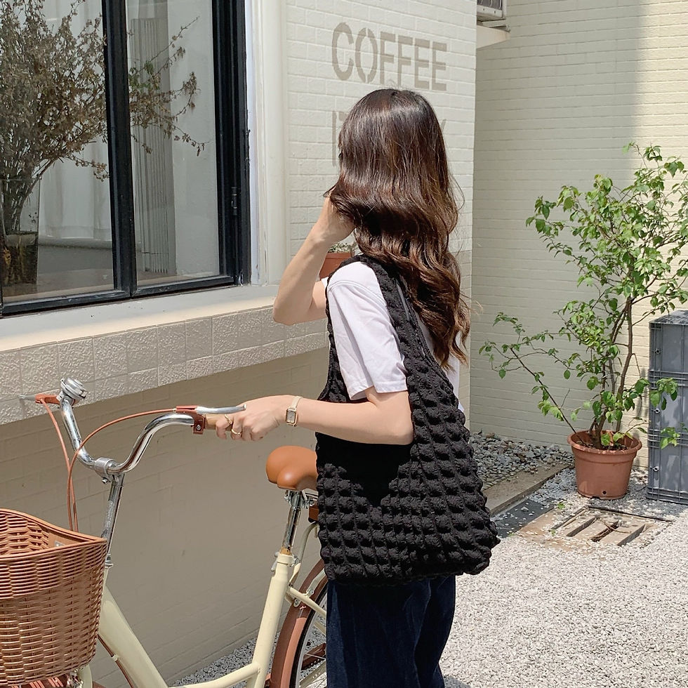Thumbnail: cloudburst tote