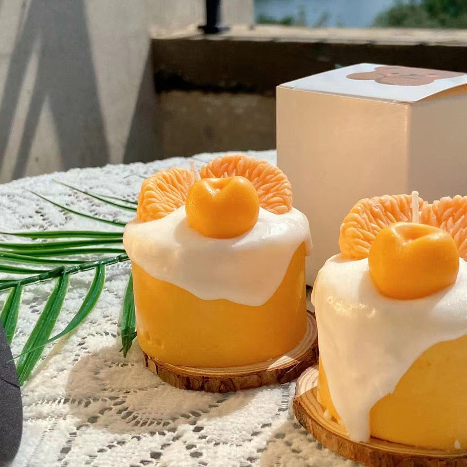 Thumbnail: orange cake candle