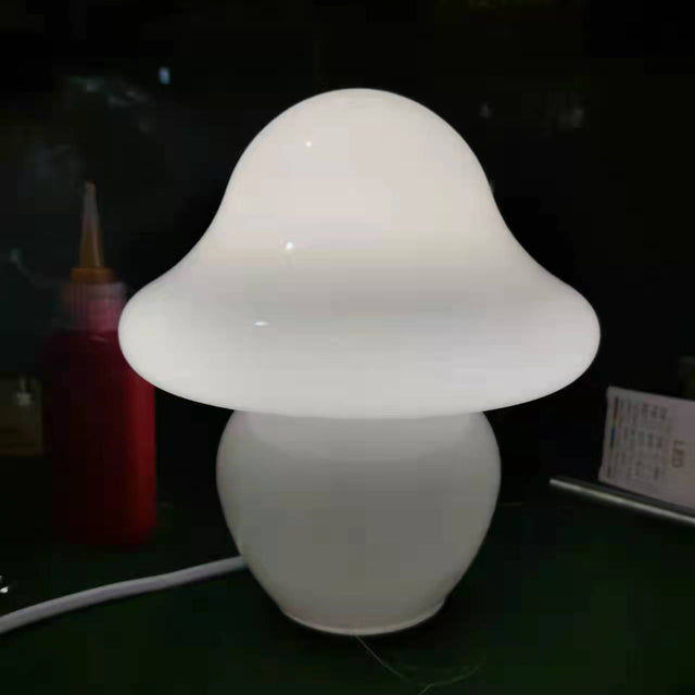 Thumbnail: curvy mushroom lamp