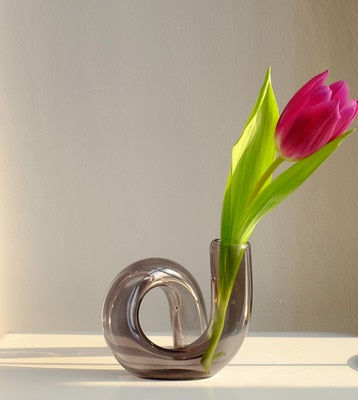 Thumbnail: twisted vase