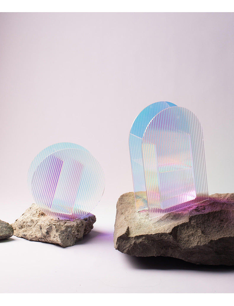 Thumbnail: holographic flower vase