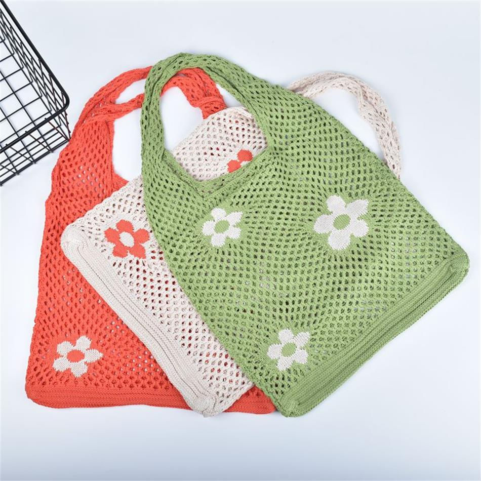 Thumbnail: flower knitted tote bag