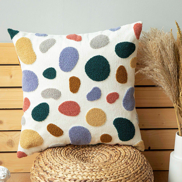 Thumbnail: abstract patterned cushions