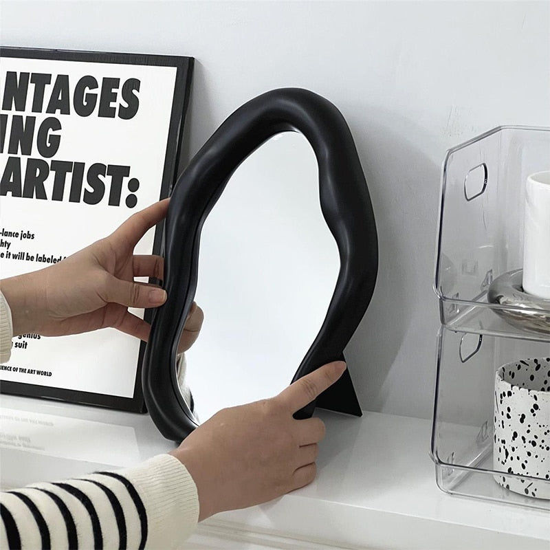 Thumbnail: delicious mirrors