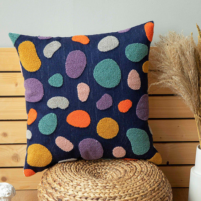 Thumbnail: abstract patterned cushions