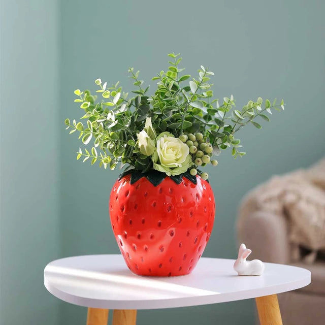 Thumbnail: strawberry vase